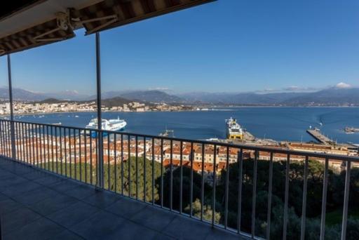 Appartement Avec Vue Mer Exceptionnelle Аяччо Экстерьер фото